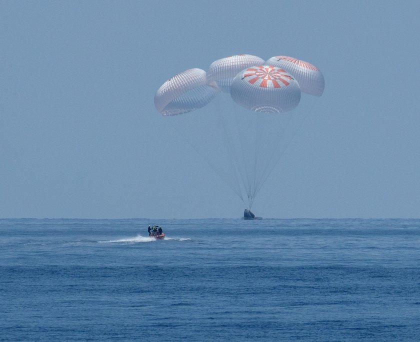 Astronauci z Dragona wrócili na Ziemię