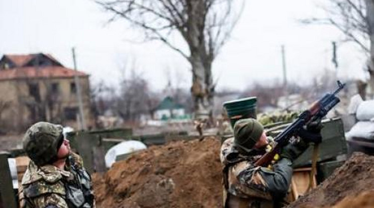 Gyerekek haltak meg! Még mindig véres harcok dúlnak Ukrajnában