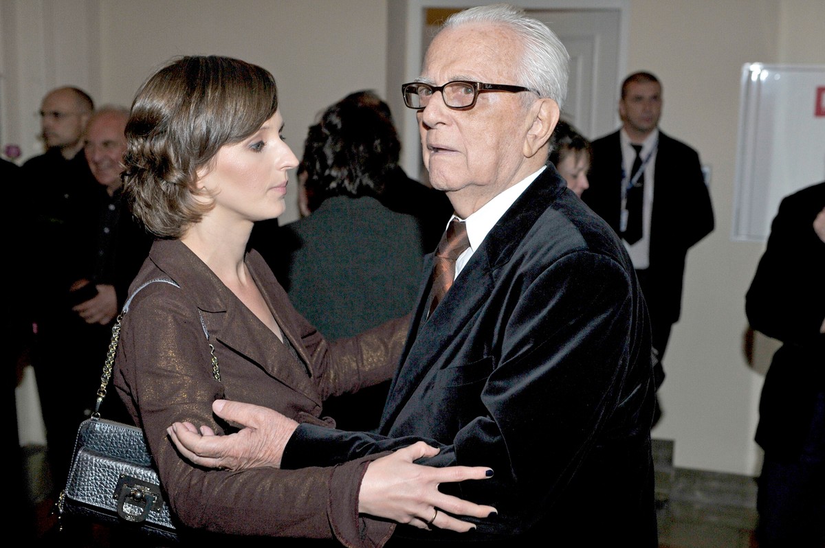 Andrzej Łapicki związał się z o 60 lat młodszą kobietą. Co dziś porabia Kamilla Łapicka?