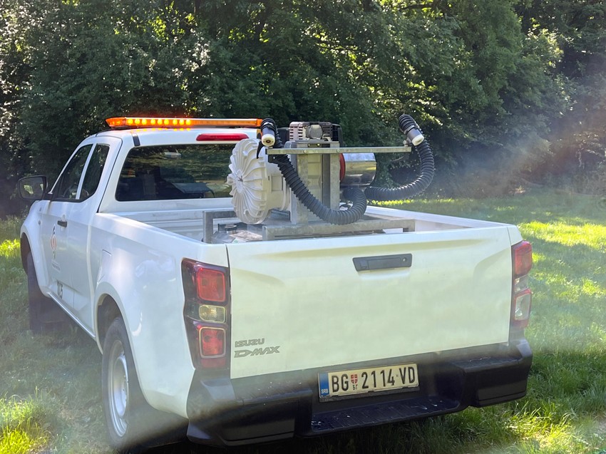 Zaprašivanje krpelja i komaraca