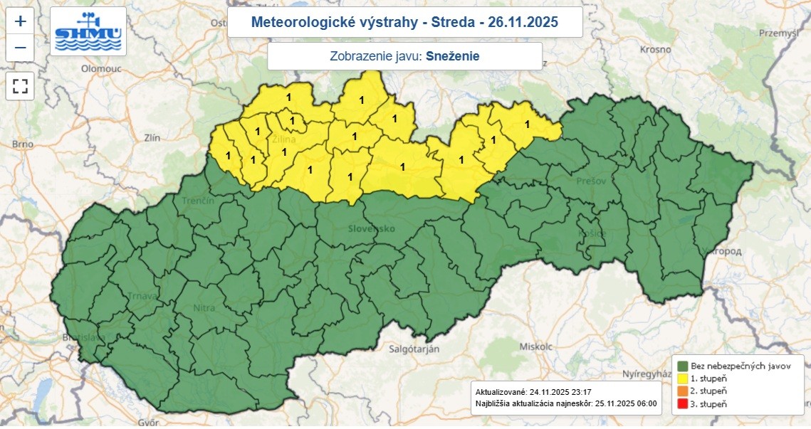 SHMÚ na stredu pre 15 okresov Slovenska vydal výstrahu prvého stupňa pred snežením.