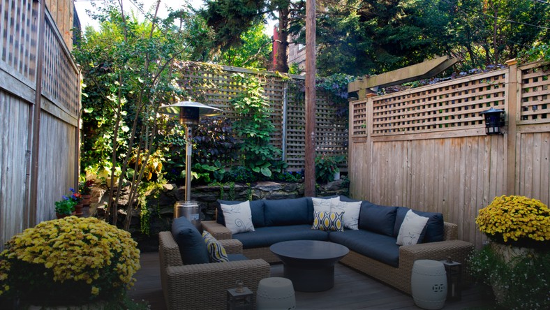 Wyprzedaże do ogrodu. Meble ogrodowe taniej - Dom