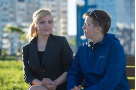 Ana i Tanja su SIJAMSKE BLIZNAKINJE koje su delile istu jetru: Iako su uspešno razdvojene, kada se Ana PORAĐALA, Tanja je sve vreme OSEĆALA OVO