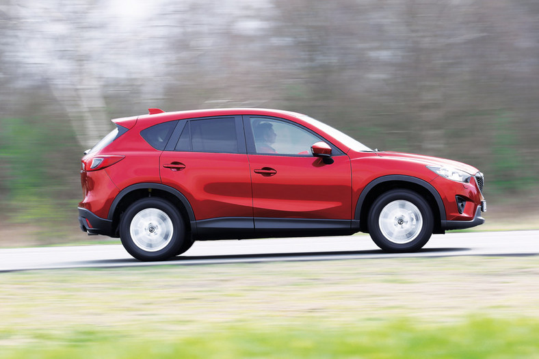 Mazda CX-5 kontra Volkswagen Tiguan, Hyundai ix35 i Ford Kuga: porównanie kompaktowych SUV-ów