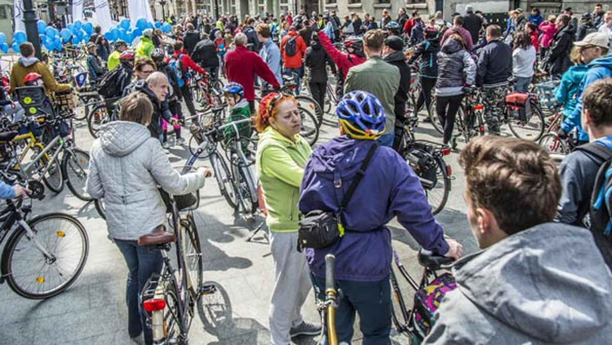 W ciągu niespełna trzech miesięcy działania roweru publicznego, łodzianie skorzystali z niego blisko milion razy. Tym samym, pobili wszelkie, nie tylko polskie ale europejskie rekordy, jeśli chodzi o popularność rowerów miejskich.