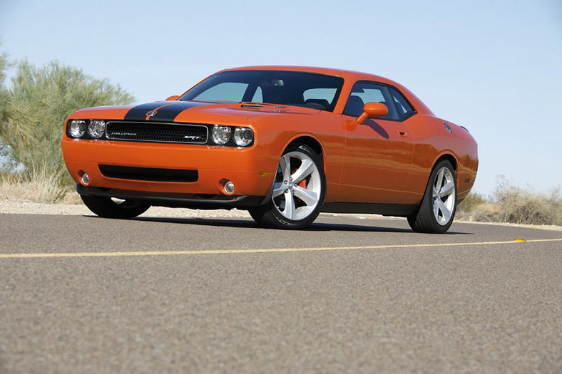 Chicago 2008: Dodge Challenger SRT8 w akcji (video)