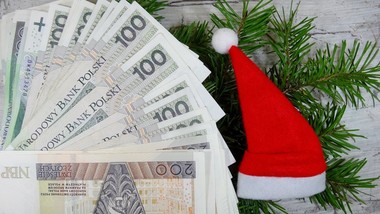 swiateczne-wyplaty-emerytur-zus-grudzien-2025