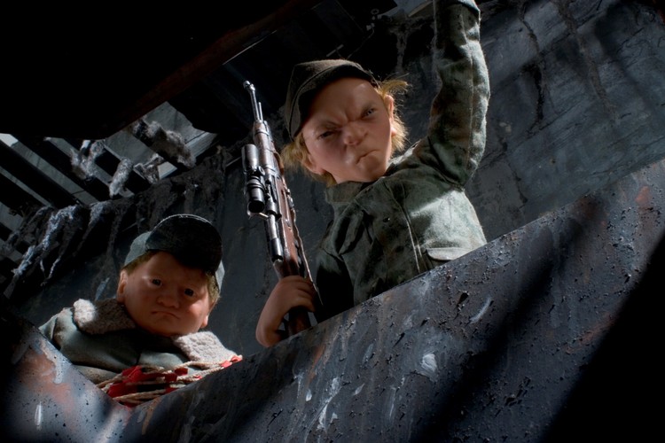 Film jest posko-brytyjską kooprodukcją, w skład polskiej ekipy wchodzą producent, szef studia Se-ma-for Zbigniew Żmudzki...