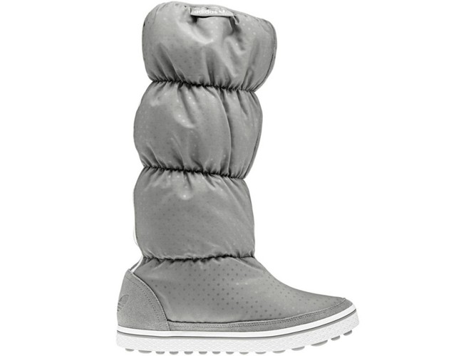 Kratki i groszki: kolekcja adidas Originals dla kobiet na sezon jesień 2011.