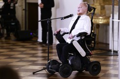 Tragedia w rodzinie polityka Polski 2050. Zmarła jego żona, a on sam jest ciężko chory