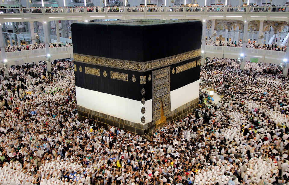 SAUDI ARABIA HAJJ 2015 (The Kaaba at Masjid al-Haram Mosque)