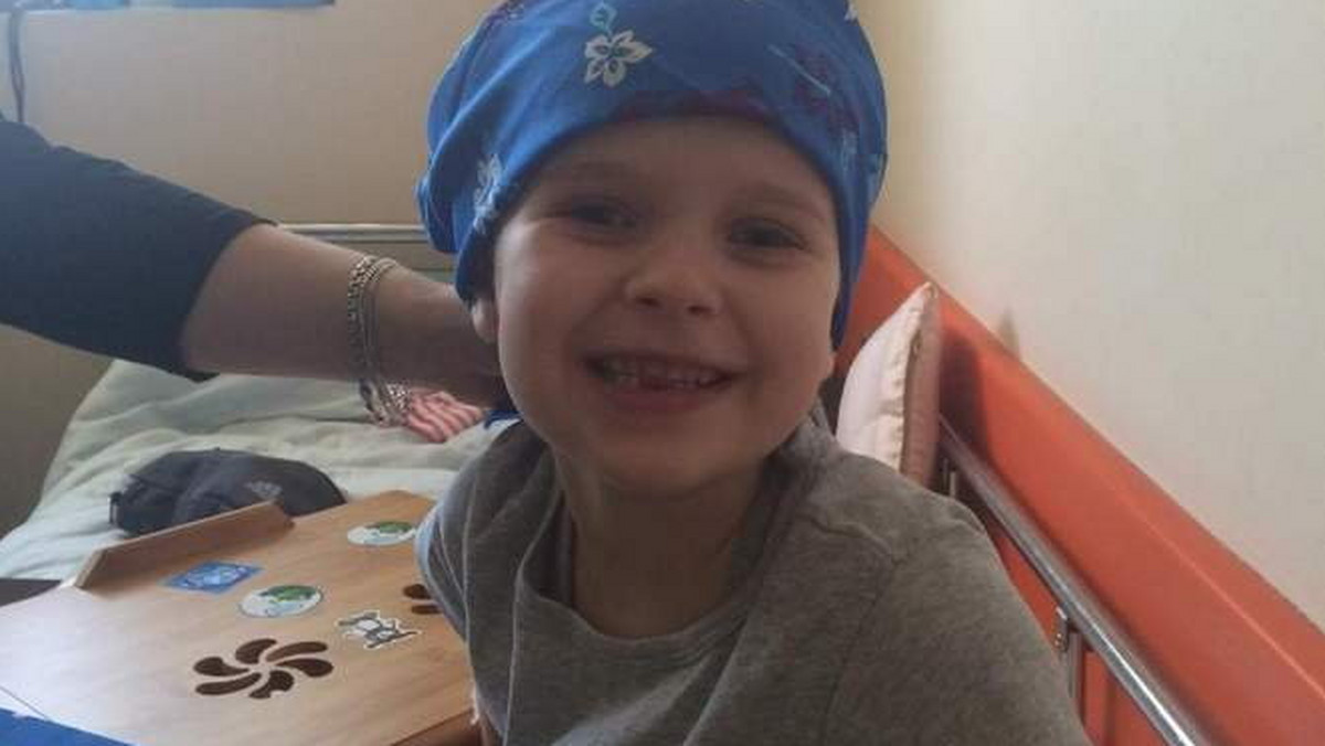 Mała Martynka przeszła kolejną chemioterapię. Czeka na wsparcie ludzi dobrej woli, bo rodziców nie będzie stać na opłacenie rehabilitacji.