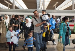 Niemcy pod presją migrantów. Rośnie poparcie dla AfD