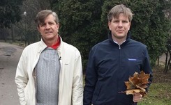 Filip Chajzer pokazał zdjęcie taty z młodości. Zygmunt był przystojniakiem