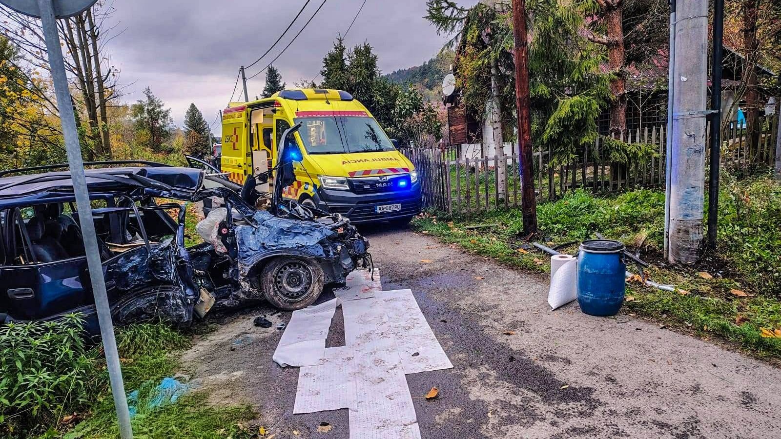 Následky dopravnej nehody v časti obce Margecany – Rolová Huta, 21. októbra 2025