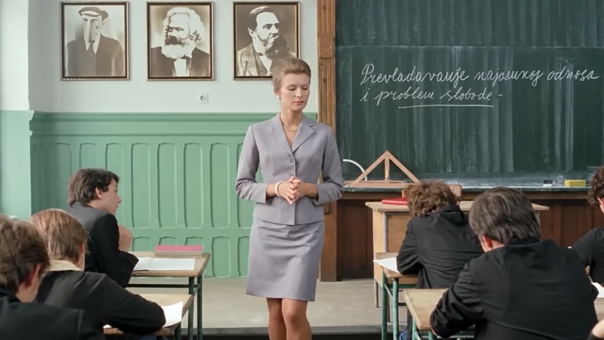 Andrijana Videnović u filmu Varljivo leto '68 u ulozi fatalne profesorke Nevene Moreno