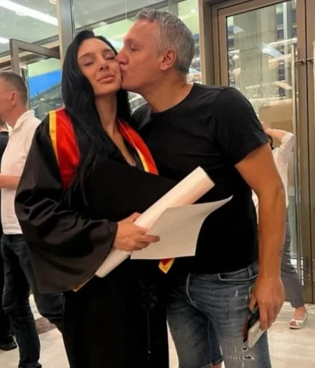 Nina, Gagi Đogani