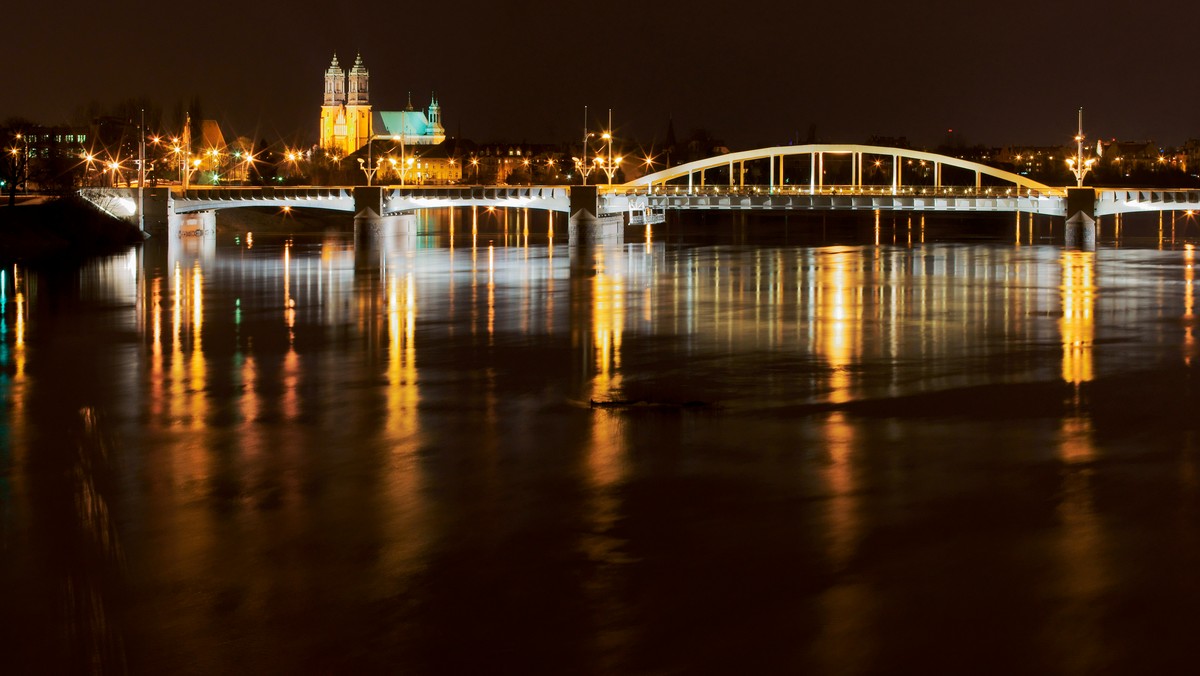 Potencjał wody dostrzegli deweloperzy, rozpoczęła się już rewitalizacja bulwarów Warty. Za kilka lat brzeg rzeki zyska zupełnie nowe oblicze.