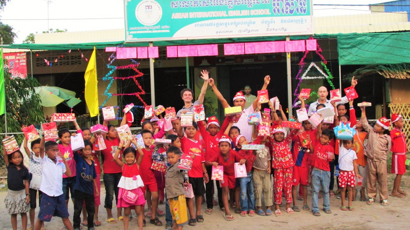 Boże Narodzenie w wiejskiej szkole w Angkor Borei / aseanschool.info