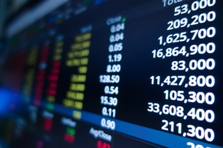 Akcje rosyjskich spółek nurkują na giełdzie w Londynie