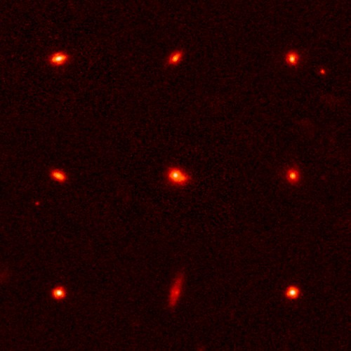 „Kwadrat” - małe galaktyki z gwiazdami