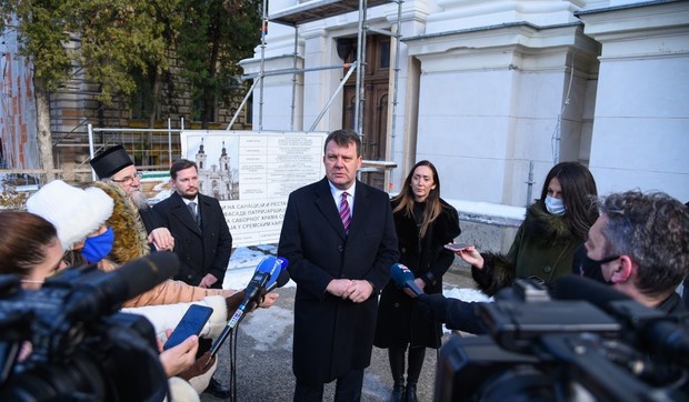 Igor Mirović zakon o Sremskim Karlovcima