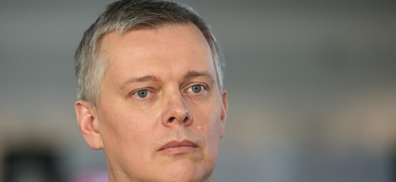 Siemoniak: jesteśmy świadkami wojny na linii prezydent - szef MON