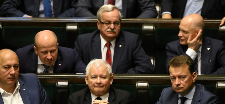 Rozpoczął się kongres PiS. Prezes Kaczyński zaczął od dowcipu o Chruszczowie