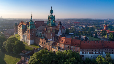 Kraków: w krypcie Wazów na Wawelu konserwatorzy odkryli pozostałości XIII-w. kaplicy