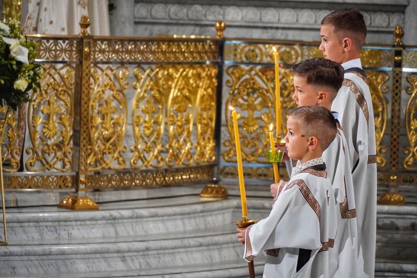 Uskršnja liturgija u Hramu Svetog Save