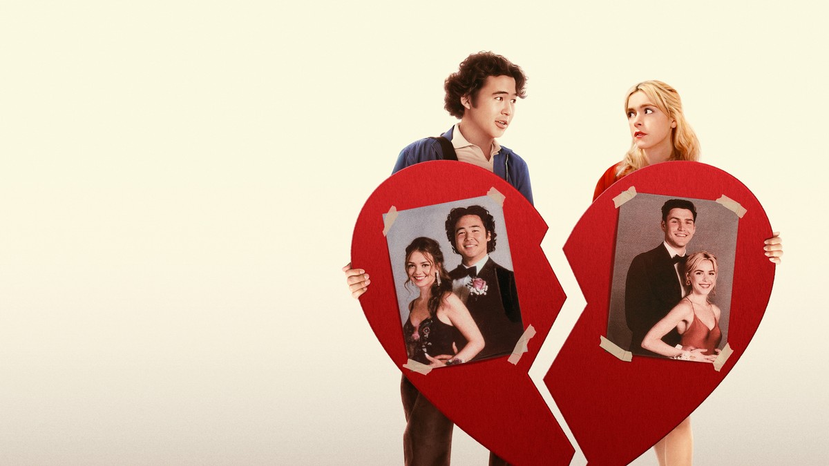 Nico Hiraga i Kiernan Shipka w filmie "Szkolne miłości"
