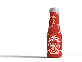 Nowa ekologiczna butelka na keczup HEINZA ma też przyjemną w dotyku fakturę,