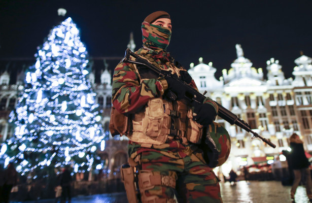 W Brukseli utrzymany najwyższy poziom zagrożenia terrorystycznego