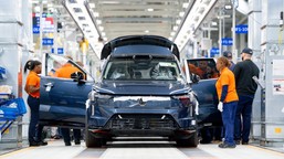 volvo jak apple. szwedzki gigant inwestuje w polsce