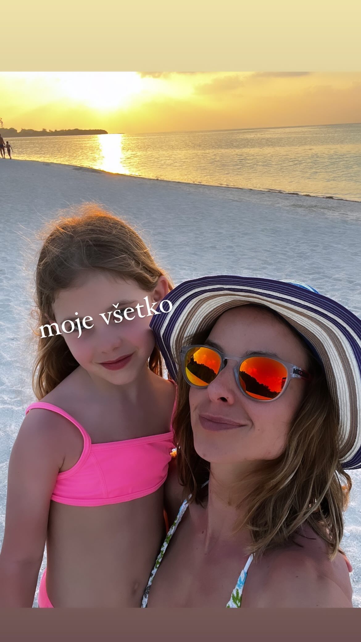 Nela Pocisková si s rodinou užíva dovolenku na Maledivách.