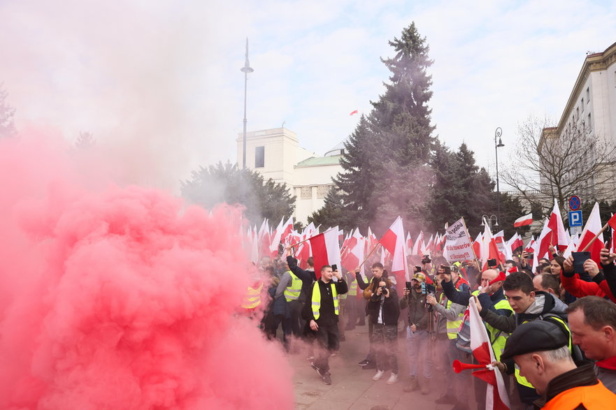 Protest rolników przed Sejmem w Warszawie, 27 lutego 2024 r.