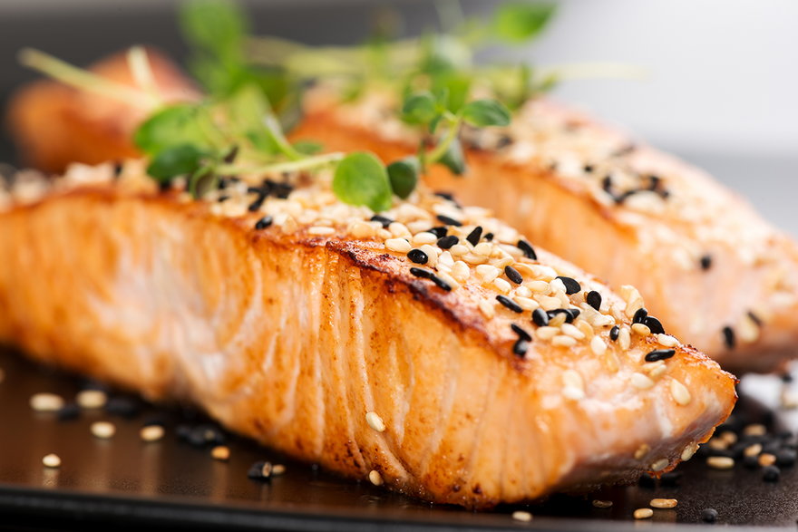 Oprócz kwasów omega-3 ryby zawierają także duże ilości pełnowartościowego białka