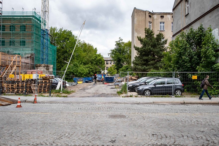 Parkingi wielopoziomowe w Łodzi, ul. Tuwima