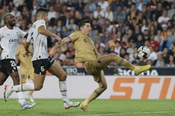 Lewandowski bohaterem Barcelony. Gol Polaka w doliczonym czasie gry [WIDEO]