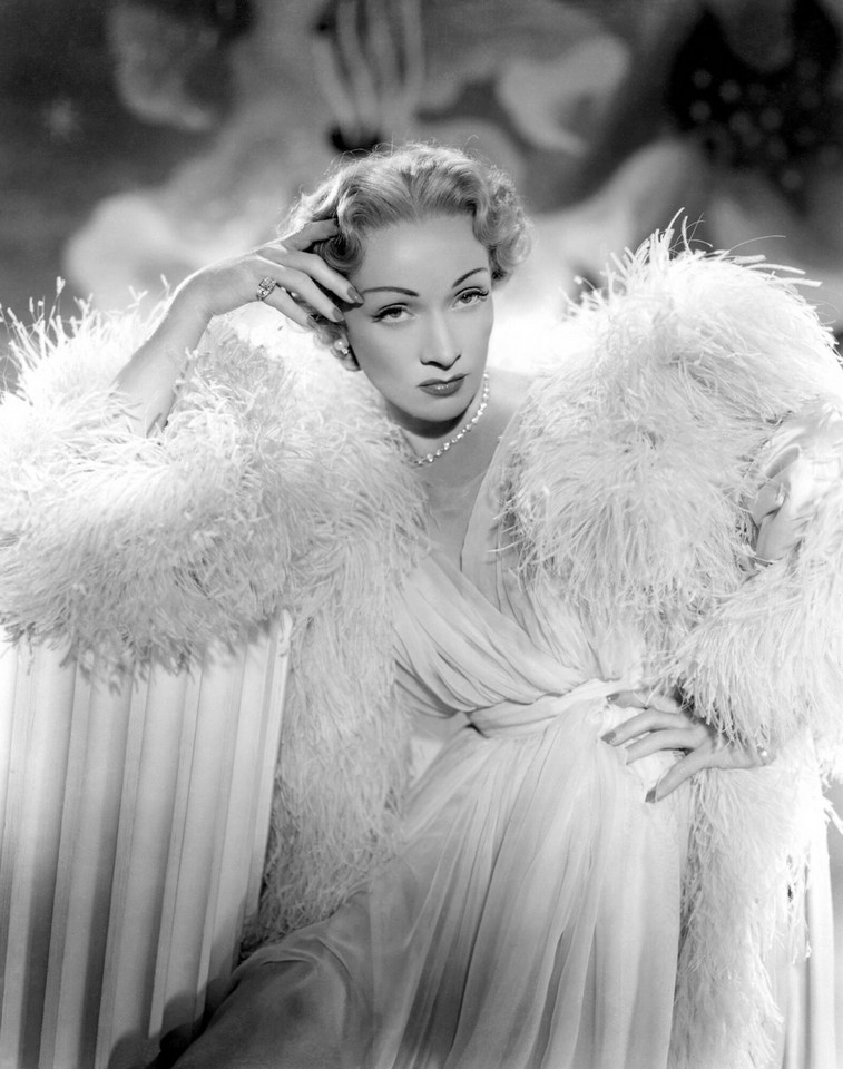 Marlena Dietrich w filmie "Trema" (1950)