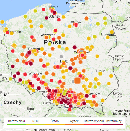 Fatalny stan i jakośc powietrza w Polsce (godz. 11)