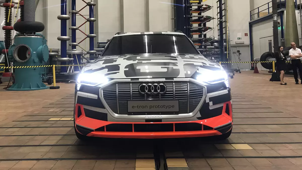 Audi e-tron