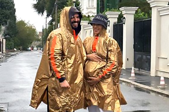 "SVI ZNAMO ČIME SU SE BAVILI" Žive u luksuzu od 3 miliona evra na Dedinju, ali Čačani ih dobro pamte: Isplivale tajne poznatog srpskog para, koji ima četvoro dece