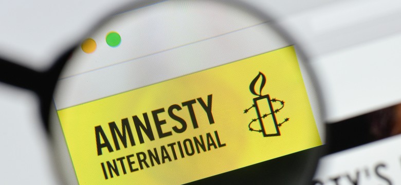 Burza po raporcie Amnesty International. Wiceszef MSZ: Stopień oderwania od rzeczywistości jest daleko idący