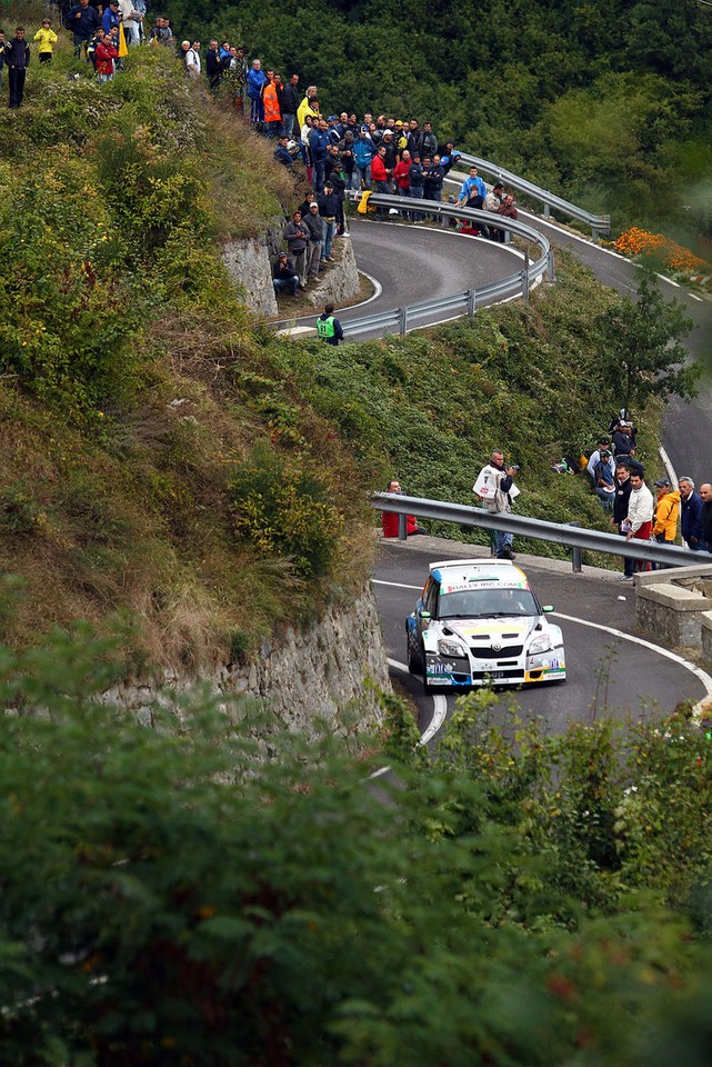 Rajd San Remo 2010: Peugeot lepszy od Škody (galeria Rallyworld©Willy Weyens)