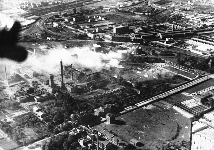 Upadek Warszawy we wrześniu 1939 roku. ARCHIWALNE ZDJĘCIA