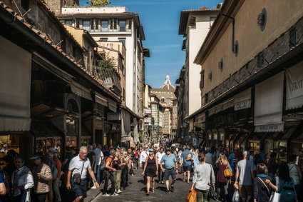 W centrum Florencji nie można siadać z jedzeniem na wynos