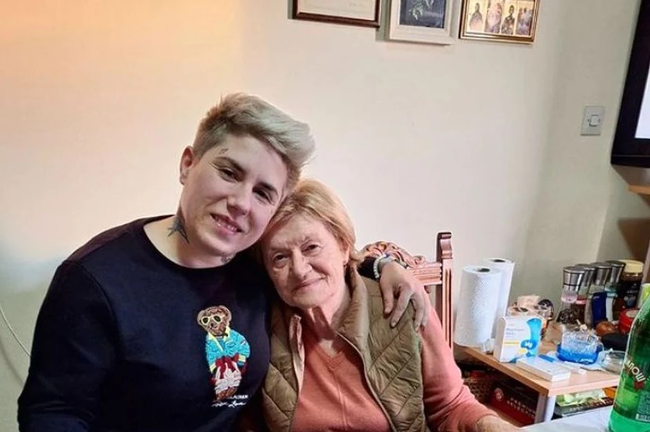 Jovana Tomić Matora sa majkom