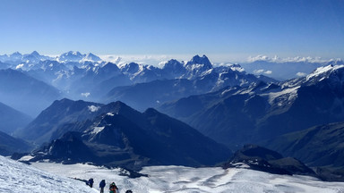 Dramatyczna akcja ratunkowa na Elbrusie. Nie żyje pięciu alpinistów
