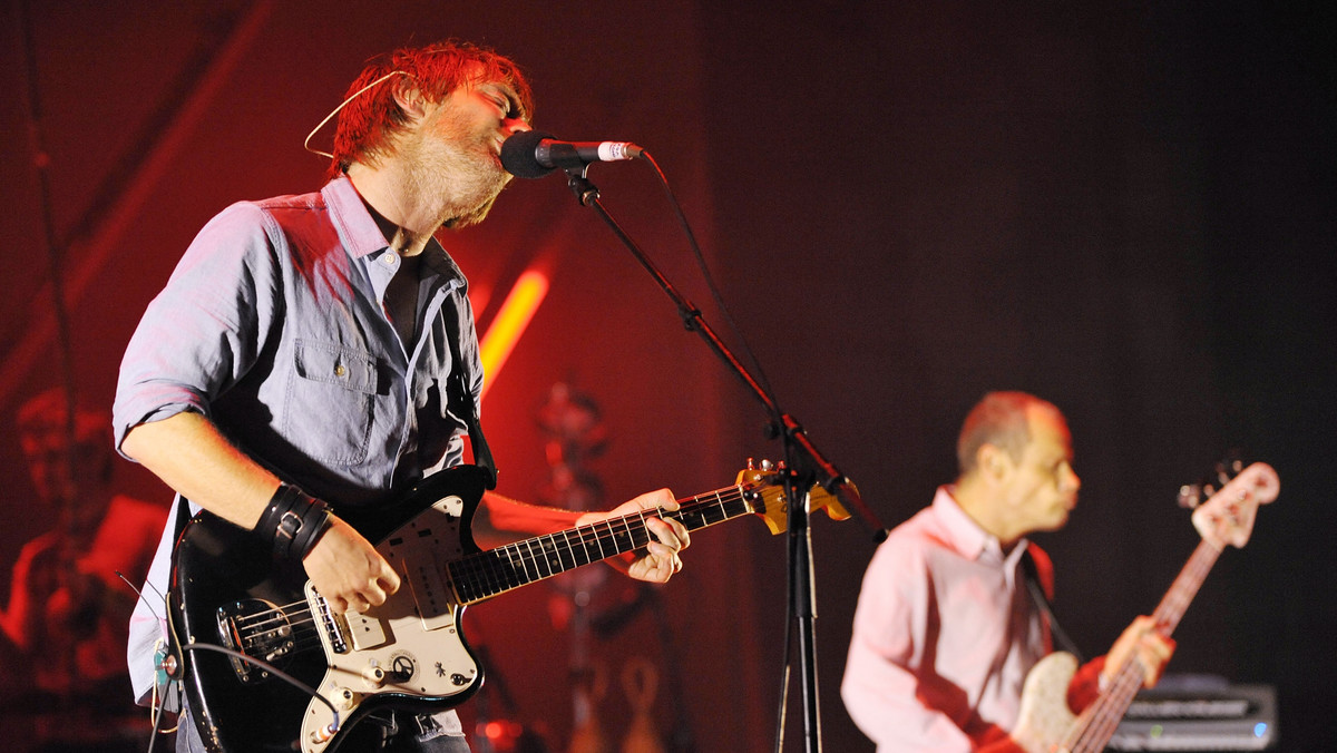 Flea nie ma dobrych wieści dla fanów oczekujących płyty projektu Atoms for Peace, którego inicjatorem jest Thom Yorke z Radiohead.